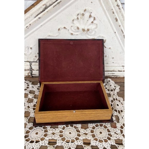 Vintage Leather Book Box Hidden Safe St Nicholas/Santa - Picture 3 of 10